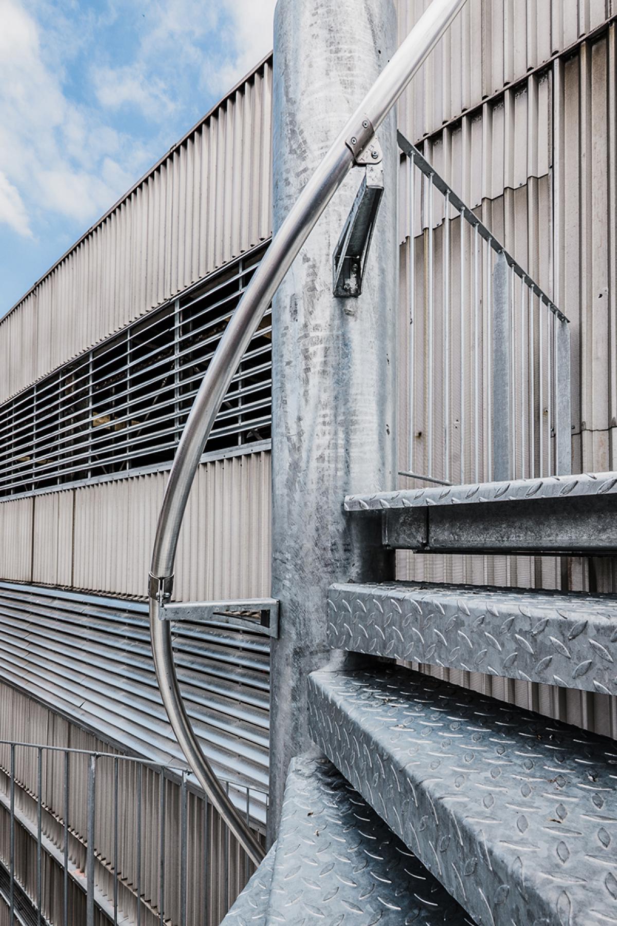 Estaun architectures - Laurent Estaun - Architecte DPLG - BIARRITZ - SPORTING GARAGE